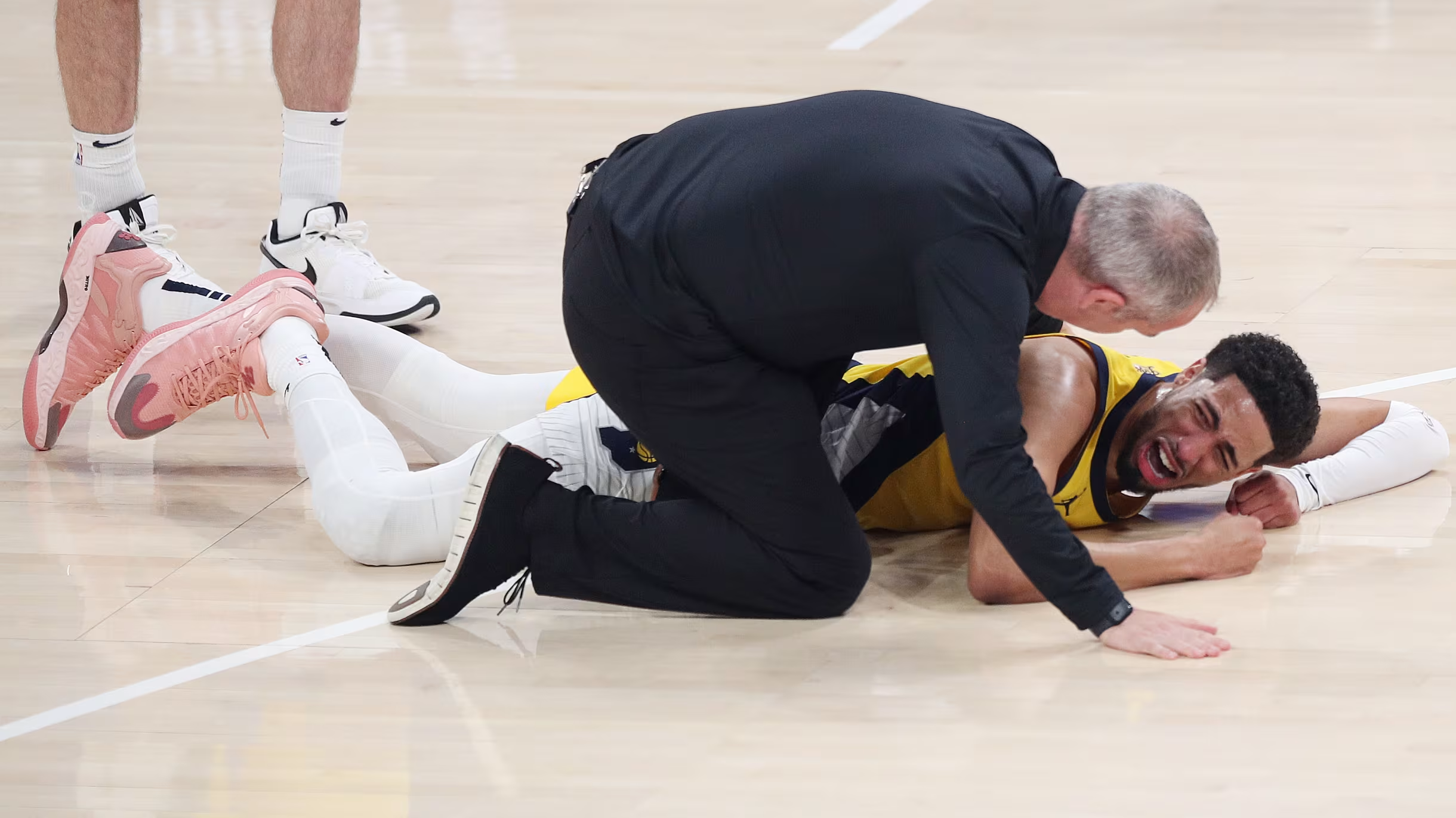 爱游戏关于里程碑夜！俄克拉荷马雷霆刷新队史纪录，CBA常规赛关键时刻刷纪录，悬念犹存，训练强度明显提升的信息