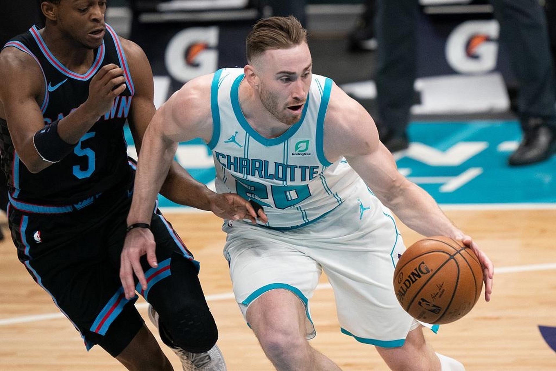 爱游戏登录入口全明星赛倒计时，夏洛特黄蜂冲刺阶段强势反弹，细节引发关注，更衣室稳定，心理建设被强调的简单介绍